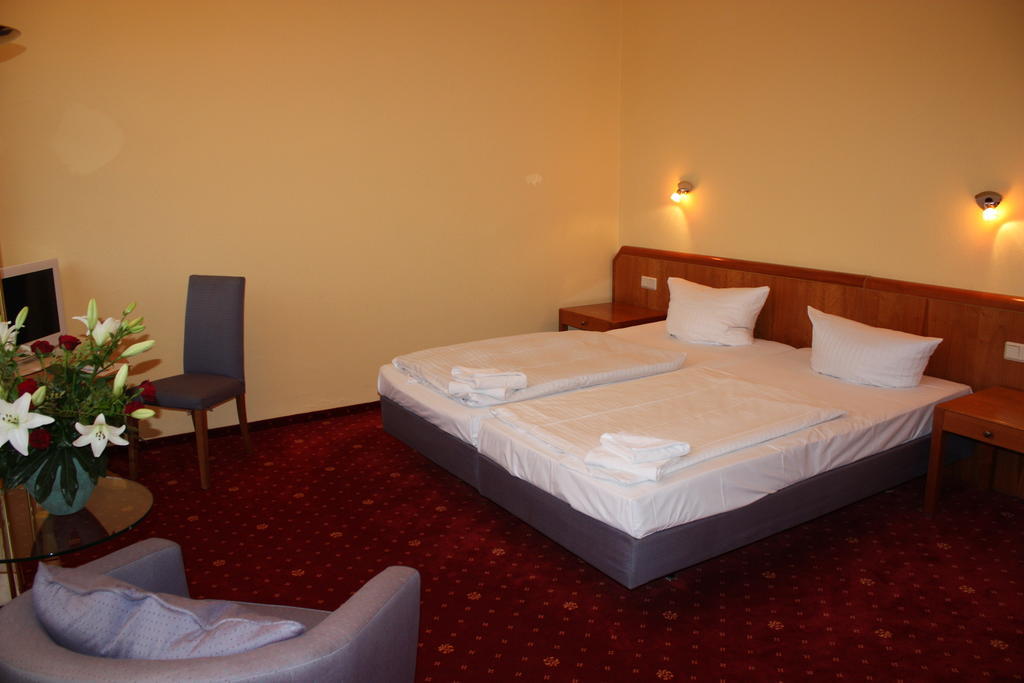 Hotel Stubenberg Gernrode  Room photo